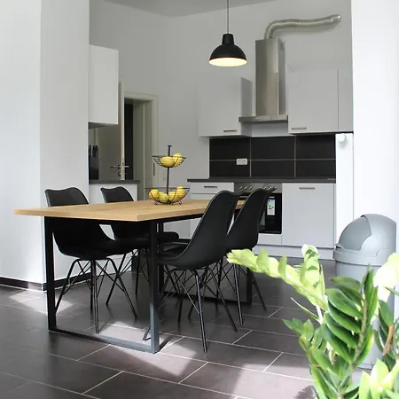 Mitten In Der Stadt 400 Meter Zum Bahnhof Δωμάτια σε οικογενειακή κατοικία Πάντερμπορν